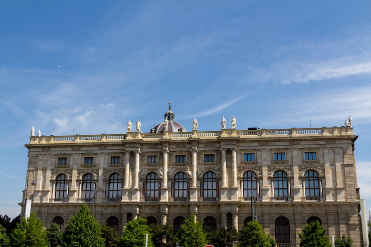 Discovering the scenic grounds of Chatsworth Estate