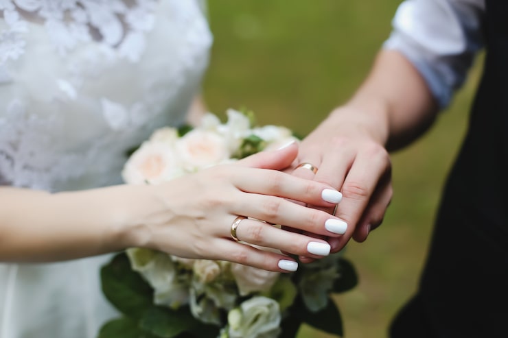 Family Guide to Weaseling in the Peak District